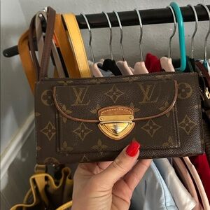Lv Wallet , Fits iPhone 14pro And More